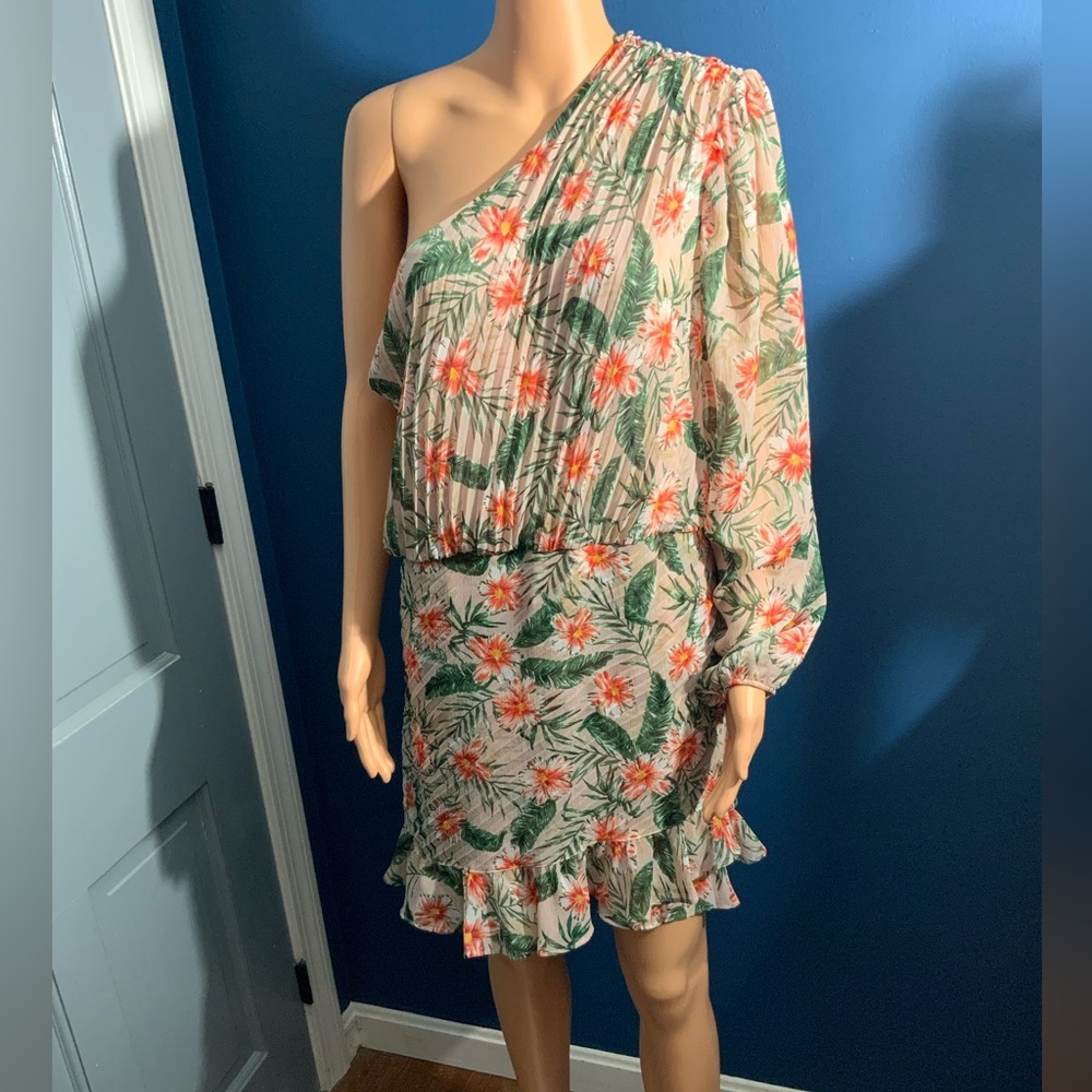 Floral One-Shoulder Romper